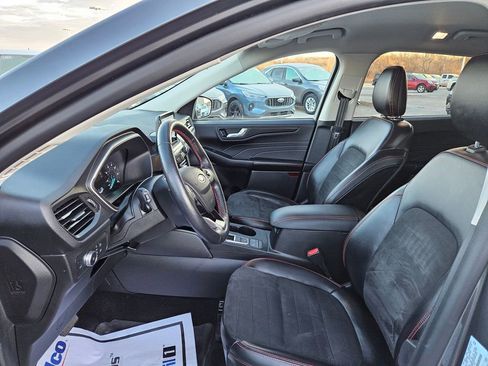 Used 2021 Ford Escape SEL w/ SEL Stealth AWD Package image 23