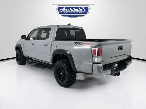 Used 2021 Toyota Tacoma TRD Off-Road w/ Technology Package AWD/4WD image 6
