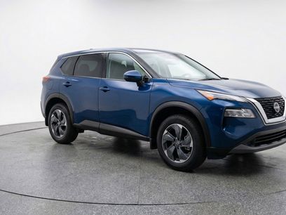 Used 2025 Nissan Rogue SV