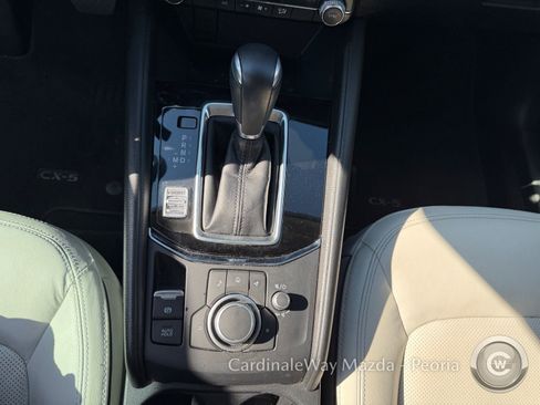 Certified 2024 MAZDA CX-5 AWD 2.5 S w/ Preferred Package image 18