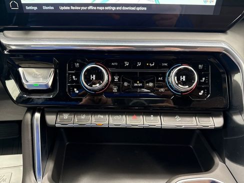 New 2026 GMC Sierra 2500 Denali Ultimate image 32