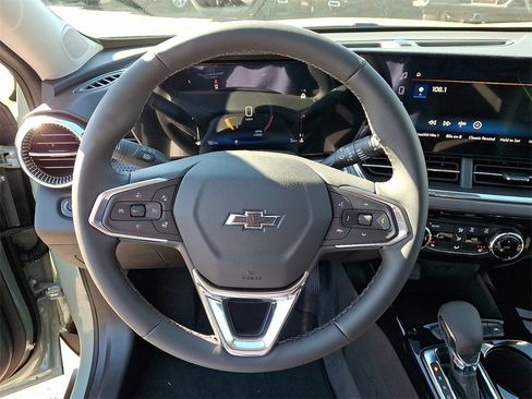 New 2026 Chevrolet Trax ACTIV w/ Driver Confidence Package image 9