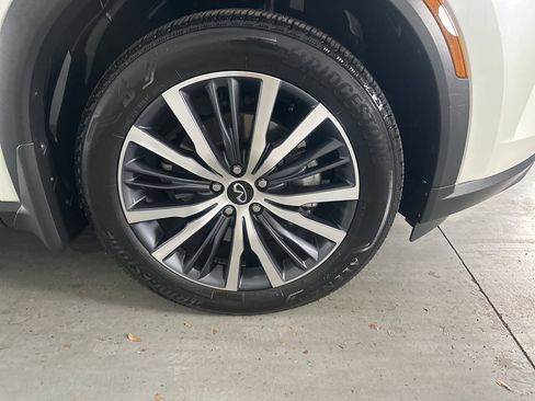 Certified 2025 INFINITI QX60 Autograph w/ Cargo Package image 4