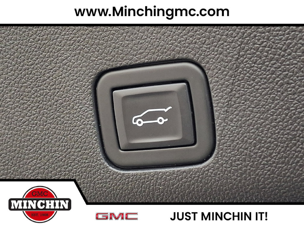 Used 2024 GMC Yukon AT4 w/ Technology Package AWD/4WD image 29
