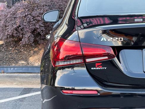 Used 2019 Mercedes-Benz A 220 image 15
