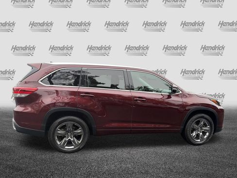 Used 2017 Toyota Highlander Limited Platinum image 11