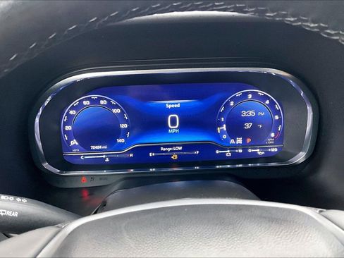 Used 2024 Chevrolet Tahoe Z71 w/ Z71 Off-Road Package image 26