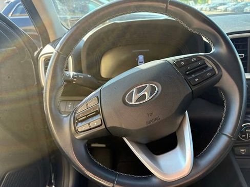 Certified 2023 Hyundai Venue SEL w/ Cargo Package FWD image 14