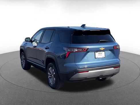 Used 2025 Chevrolet Equinox LT FWD image 11