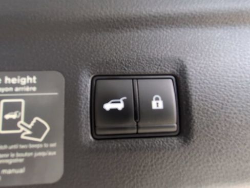 Used 2023 INFINITI QX50 Sport AWD/4WD image 30