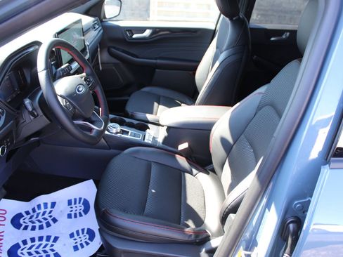 New 2026 Ford Escape ST-Line w/ Tech Pack #1 image 19