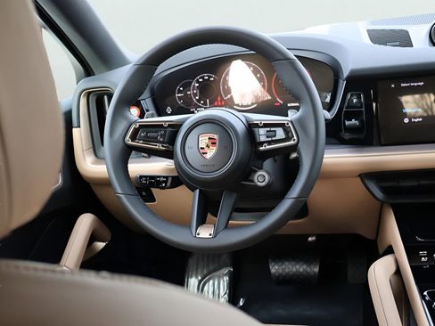 New 2026 Porsche Cayenne Coupe image 20