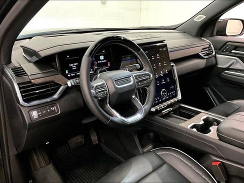 Used 2025 GMC Acadia Denali w/ Super Cruise Package AWD/4WD image 16