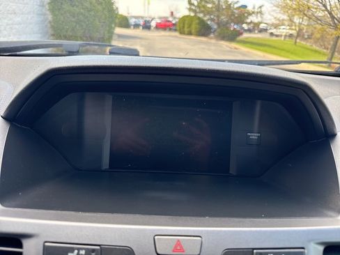 Used 2011 Honda Odyssey Touring image 19