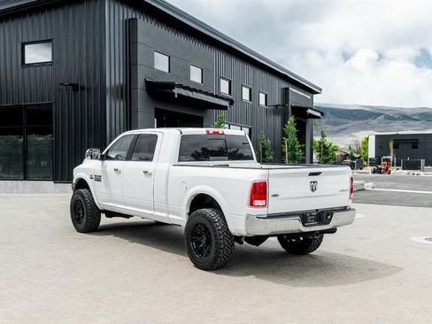 Used 2018 RAM 3500 Laramie w/ Cold Weather Group AWD/4WD image 8
