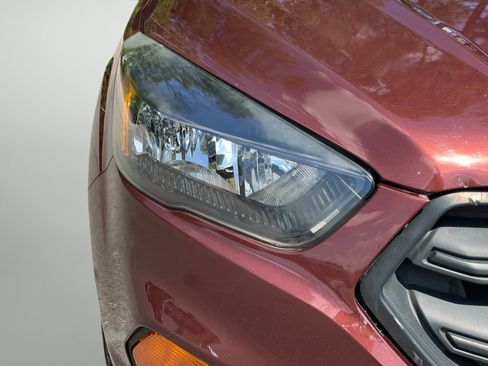 Used 2018 Ford Escape S FWD image 30