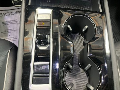 Certified 2025 Volkswagen Atlas SEL Premium R-Line image 15