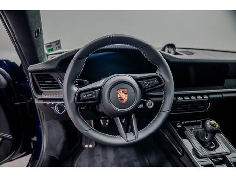 Used 2026 Porsche 911 GT3 image 33