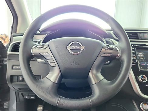 Used 2024 Nissan Murano SV w/ SV Midnight Edition Package image 22