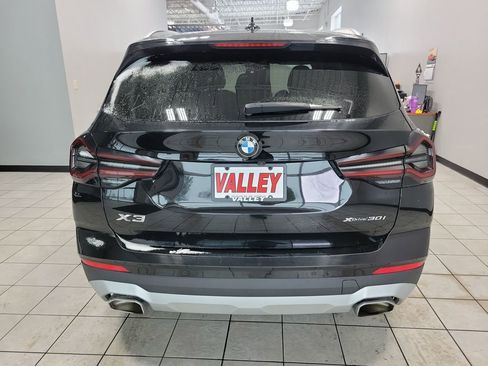 Used 2024 BMW X3 xDrive30i image 5
