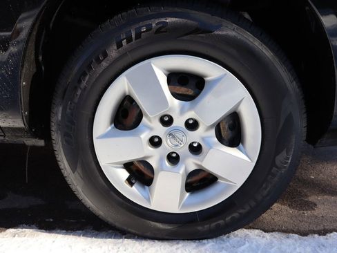 Used 2014 Nissan Rogue S image 42