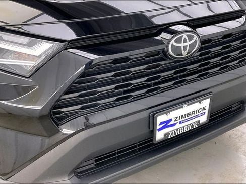 Used 2024 Toyota RAV4 XLE AWD/4WD image 30