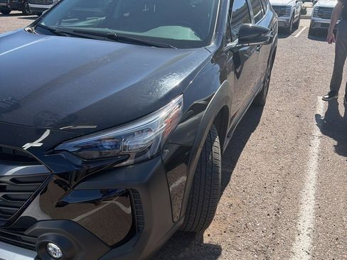 Used 2023 Subaru Outback Limited image 5