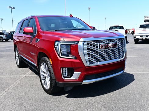 Used 2024 GMC Yukon Denali w/ Max Trailering Package AWD/4WD image 2