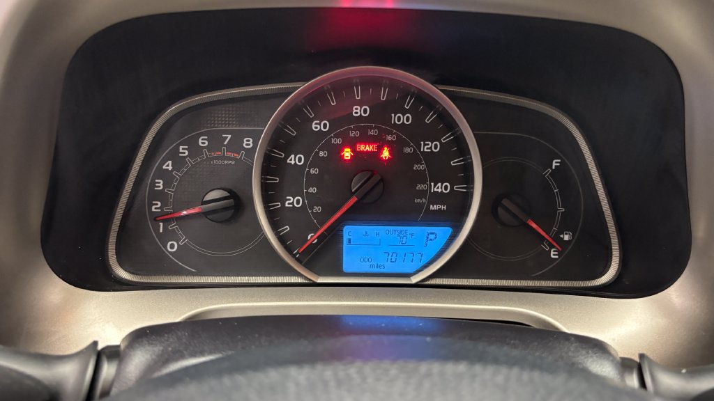 Used 2015 Toyota RAV4 LE AWD/4WD image 19