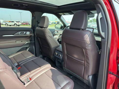 New 2026 Ford Explorer Platinum AWD/4WD image 19