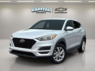 Used 2019 Hyundai Tucson SE video 1