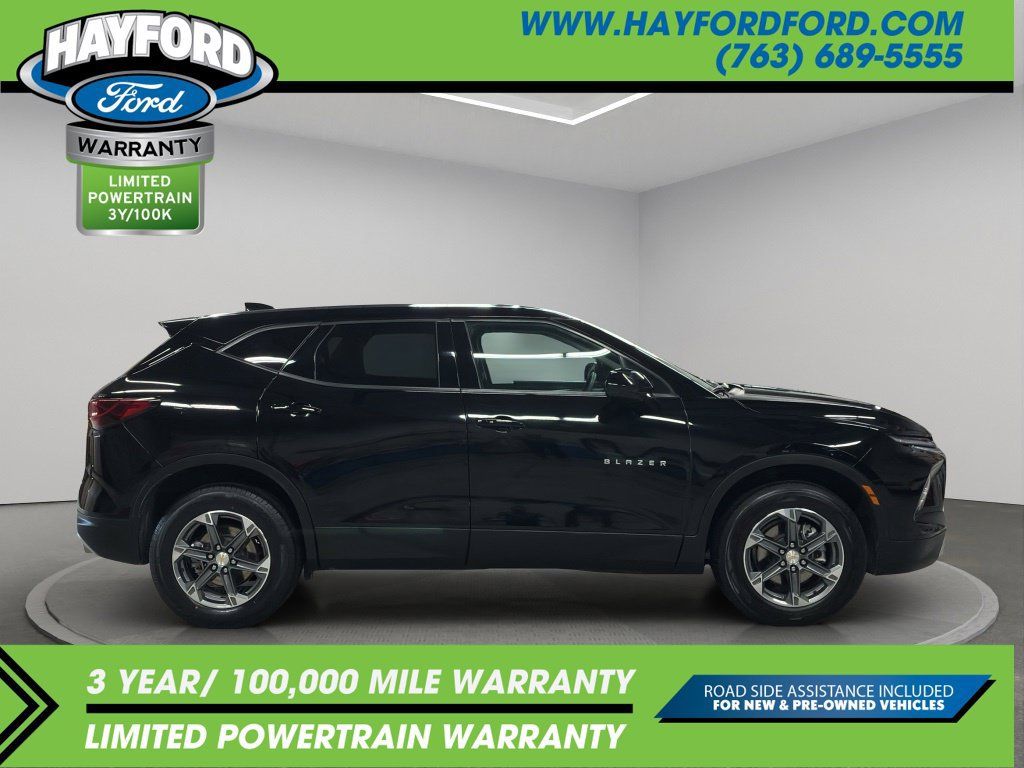 Used 2025 Chevrolet Blazer LT AWD/4WD image 8