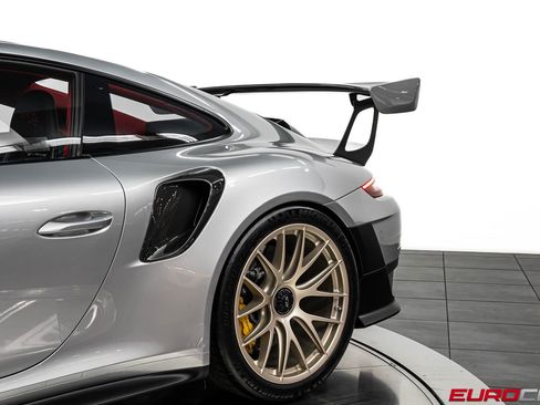 Used 2018 Porsche 911 GT2 RS RWD image 21
