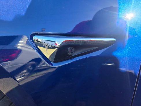 Used 2020 Tesla Model 3 Performance image 23