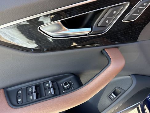 Used 2021 Audi Q7 3.0T Premium Plus image 25