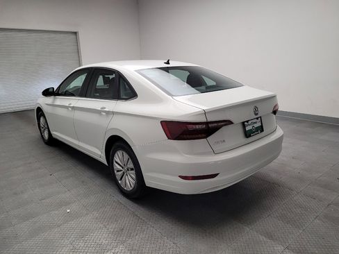Used 2019 Volkswagen Jetta SE FWD image 5