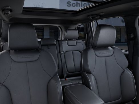 New 2025 Jeep Grand Cherokee Overland w/ Adv Protech Group III AWD/4WD image 48