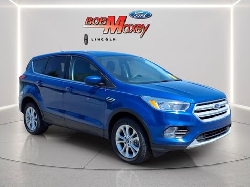 Used 2019 Ford Escape SE AWD/4WD image 3