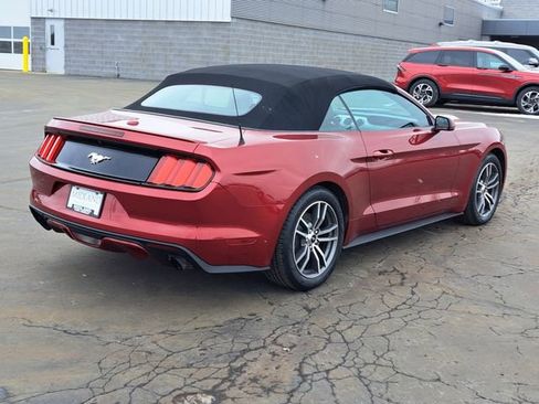 Used 2016 Ford Mustang Premium image 3