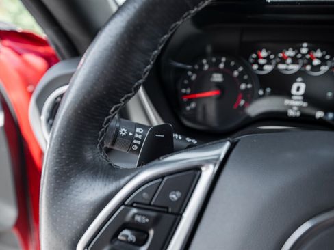 Used 2016 Chevrolet Camaro SS RWD image 31