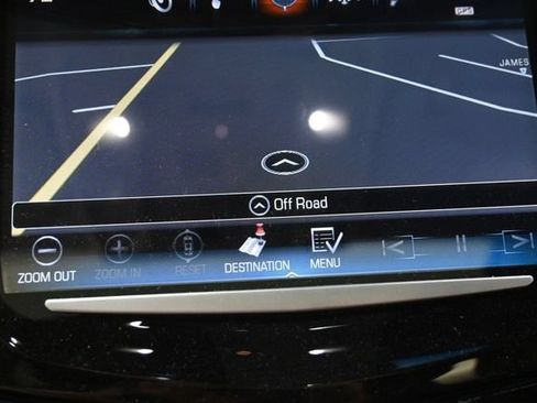 Used 2017 Cadillac Escalade Luxury AWD/4WD image 26