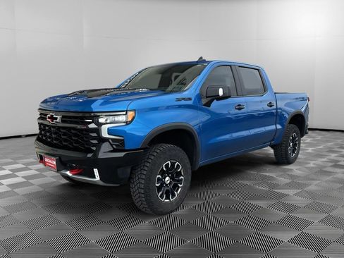 Used 2022 Chevrolet Silverado 1500 ZR2 w/ Technology Package image 1