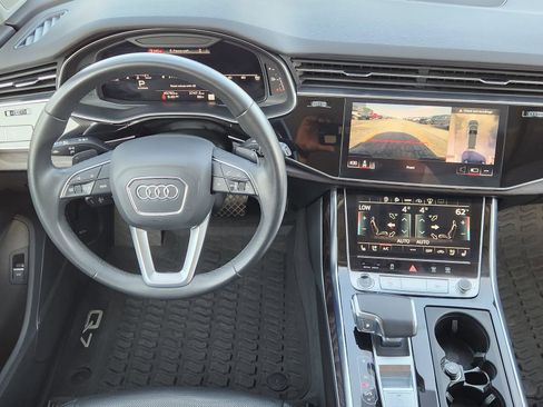 Used 2022 Audi Q7 3.0T Prestige AWD/4WD image 32
