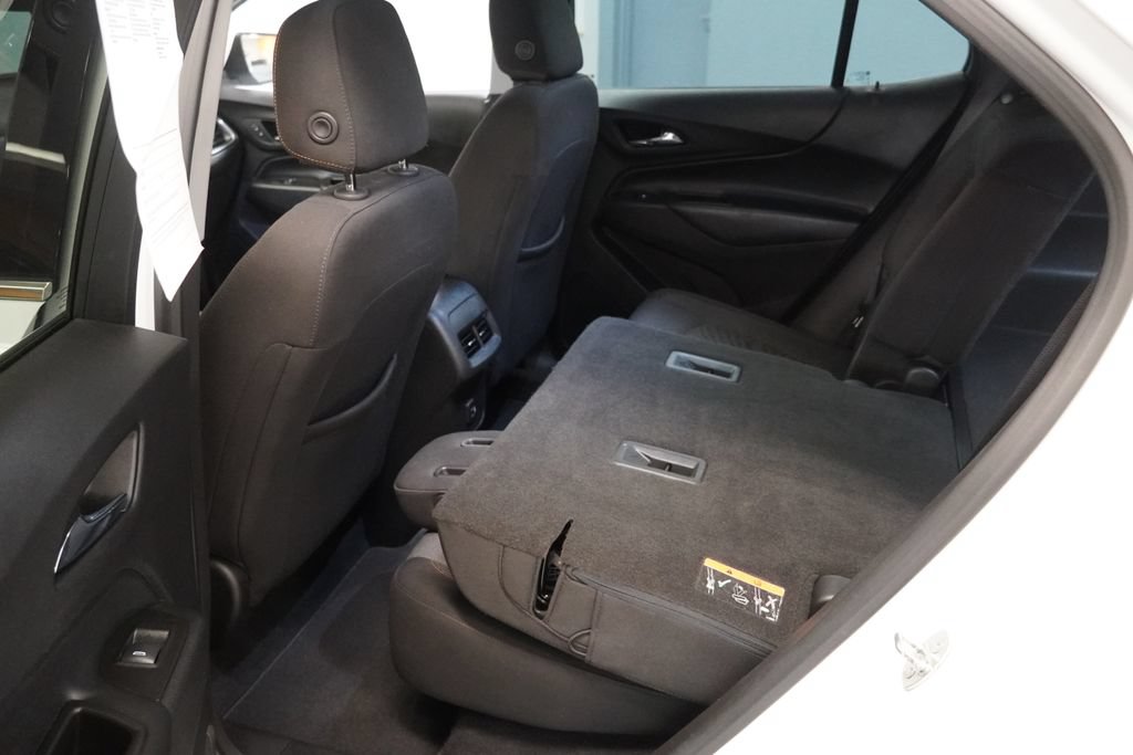 Used 2020 Chevrolet Equinox LT AWD/4WD image 19