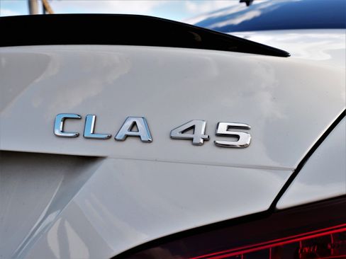 Used 2018 Mercedes-Benz CLA 45 AMG 4MATIC image 30