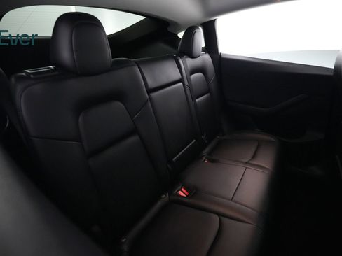Used 2022 Tesla Model Y Performance AWD/4WD image 5