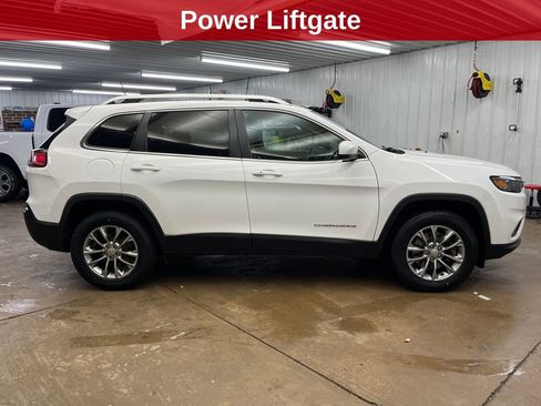 Used 2020 Jeep Cherokee Latitude Plus w/ Cold Weather Group image 7