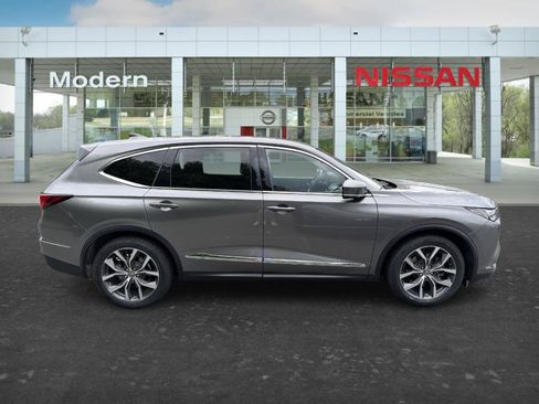 Used 2023 Acura MDX FWD w/ Technology Package image 6