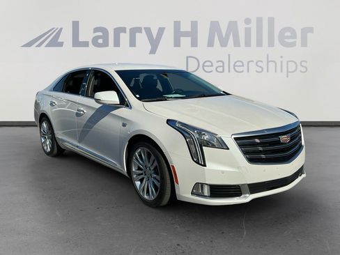 Used 2019 Cadillac XTS Luxury image 6