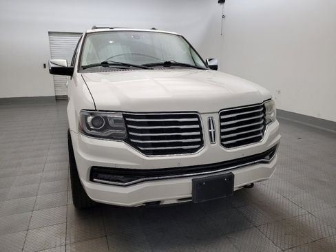 Used 2015 Lincoln Navigator 2WD w/ Equipment Group 101A Reserve image 14